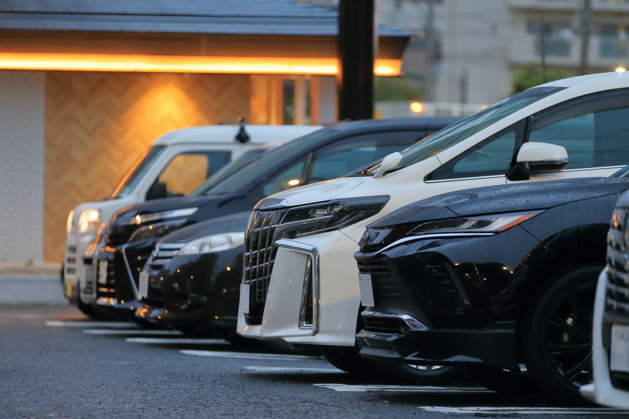 新車・中古車販売